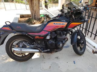 Kawasaki gpz-thumb-3