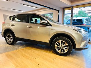 Toyota RAV 4 2017 4X4 HYBRID-AUTOMATIC-thumb-6