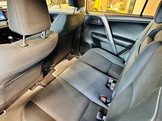 Toyota RAV 4 2017 4X4 HYBRID-AUTOMATIC-thumb-16