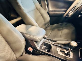 Toyota RAV 4 2017 4X4 HYBRID-AUTOMATIC-thumb-17