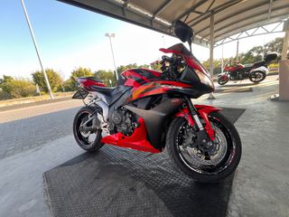 Honda CBR 600RR 2008 PC40-thumb-13