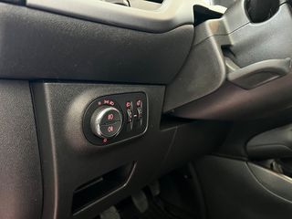 Opel Corsa 2018 1.3 CDTI DIESEL, KLIMA-thumb-36