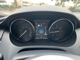 Jaguar E-Pace 2021 R DYNAMIC-thumb-2