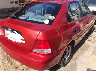 Hyundai Accent 2000