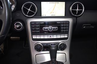 Mercedes-Benz SLK 200 2014-thumb-37