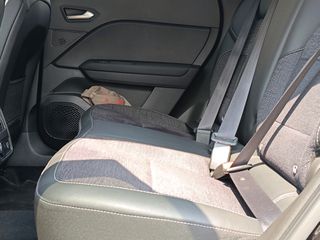 Renault Captur 2023-thumb-11