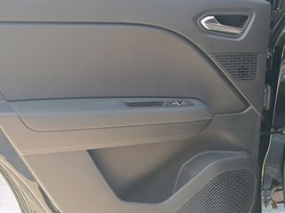 Renault Captur 2023-thumb-14