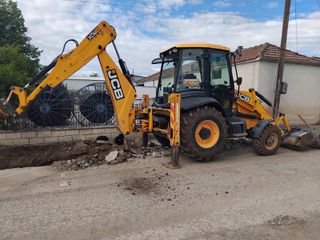 Εκσκαφέας-Φορτωτής JCB 2011 3cx-thumb-3