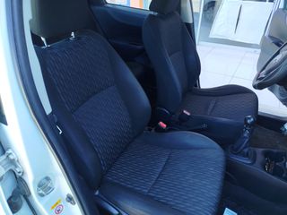 Toyota Yaris 2014 1.4 D-4D DIESEL 6 TAXYTO-thumb-15