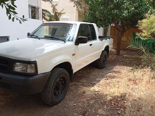 Mazda B 2500 2000