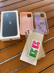 iphone 11 black-thumb-3