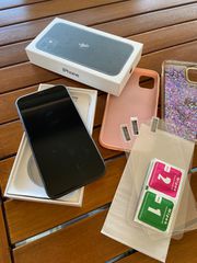 iphone 11 black-thumb-1