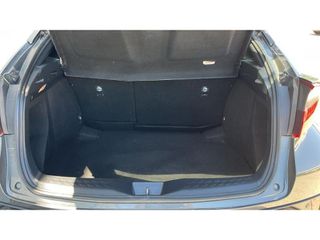 Toyota C-HR 2022 C-LUB-thumb-14