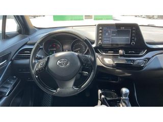 Toyota C-HR 2022 C-LUB-thumb-10