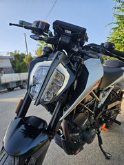 KTM 390 Duke 2022-thumb-6