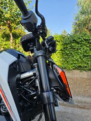 KTM 390 Duke 2022-thumb-7