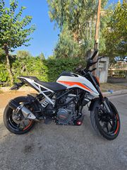 KTM 390 Duke 2022-thumb-14