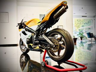 Triumph Daytona 675 2006-thumb-3