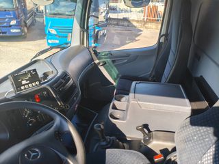 Ψυγείο Mercedes-Benz 2011 1524 ΨΥΓΕΙΟ-thumb-27