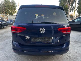 Volkswagen Touran 2015-thumb-3