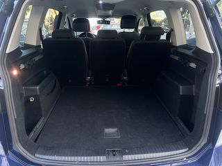 Volkswagen Touran 2015-thumb-7