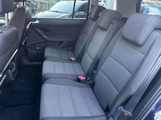 Volkswagen Touran 2015-thumb-10