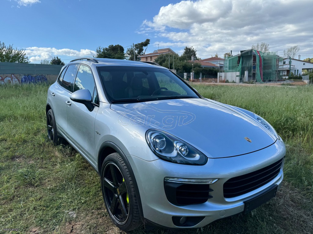 Porsche Cayenne 2015 PLUG IN HYBRID