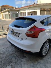 Ford Focus 2014 ecoboost-thumb-3