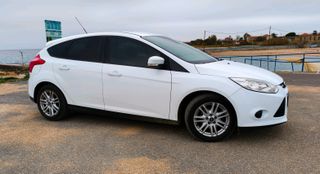 Ford Focus 2014 ecoboost-thumb-16
