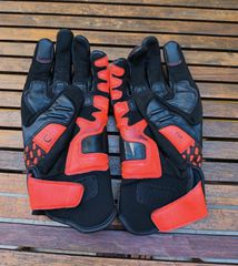 Dainese-thumb-1