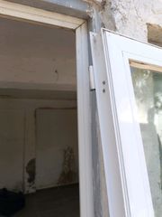 πόρτα αλουμινίου με τζάμι-thumb-1