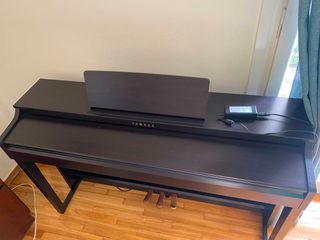 Clavinova Yamaha CLP-525-thumb-5