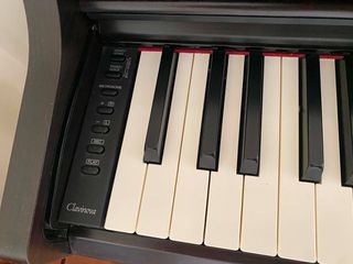 Clavinova Yamaha CLP-525-thumb-6
