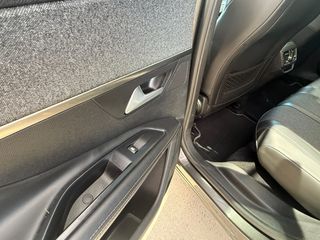 Peugeot 3008 2018 GT-LINE-PANORAMA-AUTOMATIC-thumb-24
