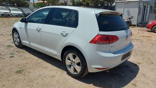 Volkswagen Golf 2016 1.6 TDI BLUEMOTION 6TAXYTO-thumb-1