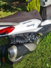 Piaggio Beverly 300i 2023 HPE