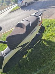 Piaggio Beverly 300i 2023 HPE-thumb-7