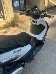Piaggio Beverly 250 2004-thumb-3