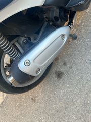 Piaggio Beverly 250 2004-thumb-4