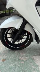 Honda Forza 300 2013-thumb-3
