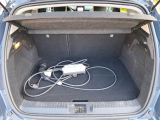 Renault Captur 2021 Plug in 160hp ONE special edition-thumb-10