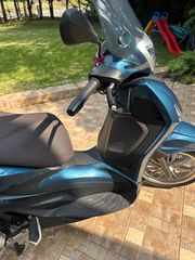 Piaggio Beverly 400 2024-thumb-3