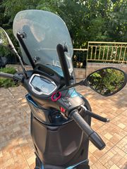 Piaggio Beverly 400 2024-thumb-8