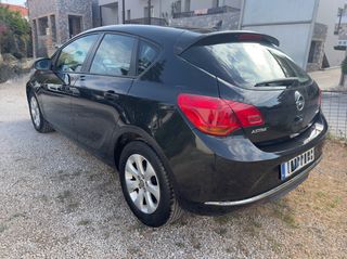 Opel Astra 2016-thumb-2