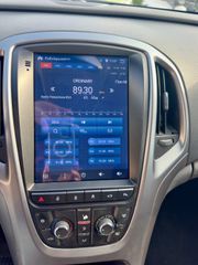 Opel Astra 2016-thumb-5