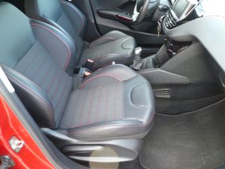 Peugeot 208 2016 1.2 GT LINE **59.000 km**-thumb-16
