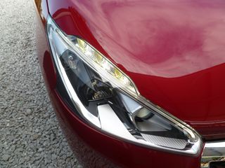 Peugeot 208 2016 1.2 GT LINE **59.000 km**-thumb-26