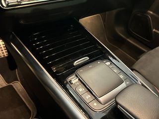 Mercedes-Benz GLA 250 2022 E -AMG -PANO -MULTIBEAM -ΗΛ. ΚΑΘΙΣΜΑΤΑ-thumb-56