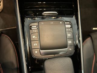 Mercedes-Benz GLA 250 2022 E -AMG -PANO -MULTIBEAM -ΗΛ. ΚΑΘΙΣΜΑΤΑ-thumb-57
