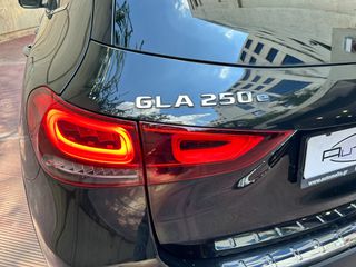 Mercedes-Benz GLA 250 2022 E -AMG -PANO -MULTIBEAM -ΗΛ. ΚΑΘΙΣΜΑΤΑ-thumb-15